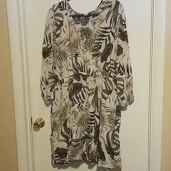 Old Navy Dresses & Skirts - Old Navy Tropical Print Dress Size XXL